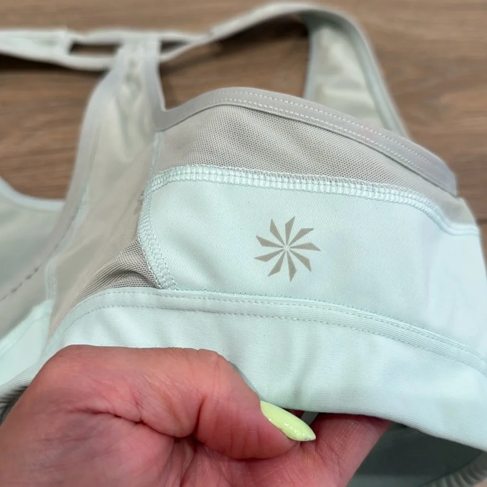 ATHLETA Light Blue Push The Limit Pullover Racerback Mesh Active Sports Bra Sz S